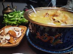 -华冠悠岚·庭院餐厅(青城后山店)