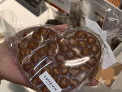 -Laderach 莱德拉(上海环贸iapm店)