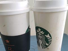 -星巴克臻选(盐城金鹰聚龙湖店)