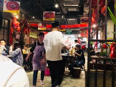 大堂-丹虾|文和友小龙虾·烙锅(陕西路旗舰店)