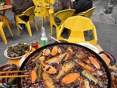 -鸿顺老铁锅美蛙鱼府(解放碑店)