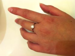 QQ图片20130409192108-威德钻石-克拉钻大本营(南京东路店)