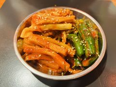 泡菜拼盘-大阪烧肉BAKA一代(十亩地店)