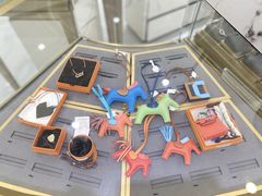 -奢物·巴黎站奢侈品回收寄售