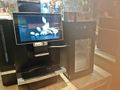 -大中华希尔顿酒店-念自助餐·嗨啤·小龙虾