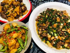 -味老大土碗菜(中山三路店)