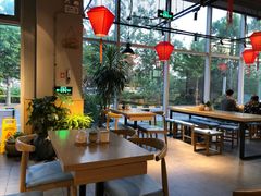 大堂-头壹号  羊汤·饸饹面·大油条(嘉华店)