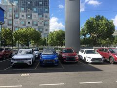 -上海华裕比亚迪4S店