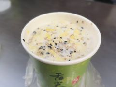 -清真老马家国华牛奶鸡蛋醪糟(正宁路店)