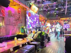 -喜鹊音乐酒馆(西街店)