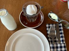 -ROAST coffee & eatery