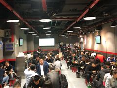 等位区-碎怂烤肉(钟楼柳巷店)