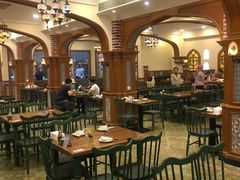 大堂-清真·玛丽亚新疆菜主题餐厅(浙江中路店)