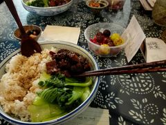 -蜗牛小馆醉乡民谣云南菜(惠新西里店)