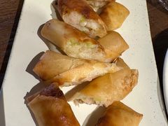 炸鲜虾韭黄春卷-肆海小川菜酒馆Wine Bistro (青年路店)