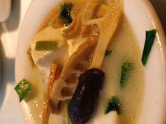 -姜君·千岛湖鱼头馆(浦东大道店)