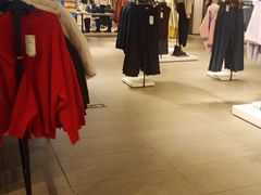 -ZARA(世贸天阶店)