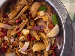 -彭耕记猪油炒小菜(吉联mall店)