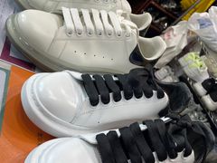 -翰皇直营洗衣洗鞋(望京鹿港店)