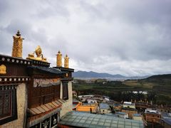 -噶丹松赞林寺