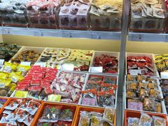 -来伊份(星湖街店)