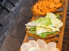 -蘑统田下·野生菌火锅