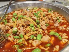 -盐井记·自贡美蛙鲜锅兔(中和店)
