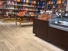 -VENCHI 闻绮(北京国贸商城店)