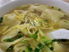 -绿杨馄饨临顿路店