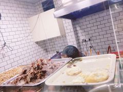 -覃肥叔桂林米粉(粮道街店)