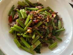 -老唐三下锅 ·张家界地标美食(溪布街店)