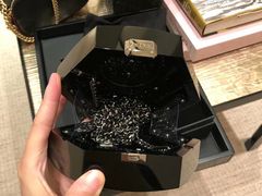 -CHANEL(恒隆广场店)
