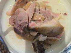 金陵盐水鸭-金陵后厨·南京菜(新街口秣陵路店)