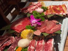 -明洞阿姨·韩式酱蟹烤肉·创意料理(三元桥店)