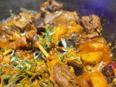 -山河屯铁锅炖(哈西站店)