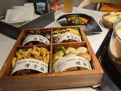 -椰子湾·海南火锅·糟粕醋·椰子鸡(正大广场店)