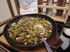 -品海楼·大连海胆锅贴馆(东港店)