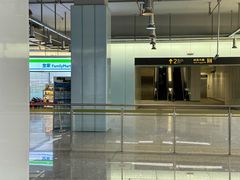 -蓝天路(地铁站)