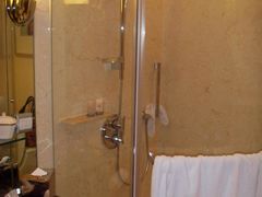 bathroom5-上海波特曼丽思卡尔顿酒店