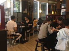 等位区-阿香米线(乐客城店)