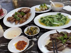 -乌文新澄海卤鹅店