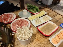-宽窄巷子鲜牛火锅(北京首店)