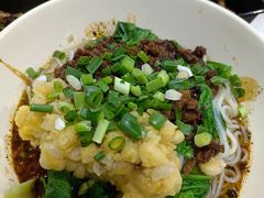 豌杂米线-秦云老太婆摊摊面(大竹林店)