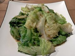 -臻鲜燕海鲜融合餐厅(金陵style店)