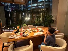 -怡咖啡海鲜自助餐厅(浦东香格里拉店)