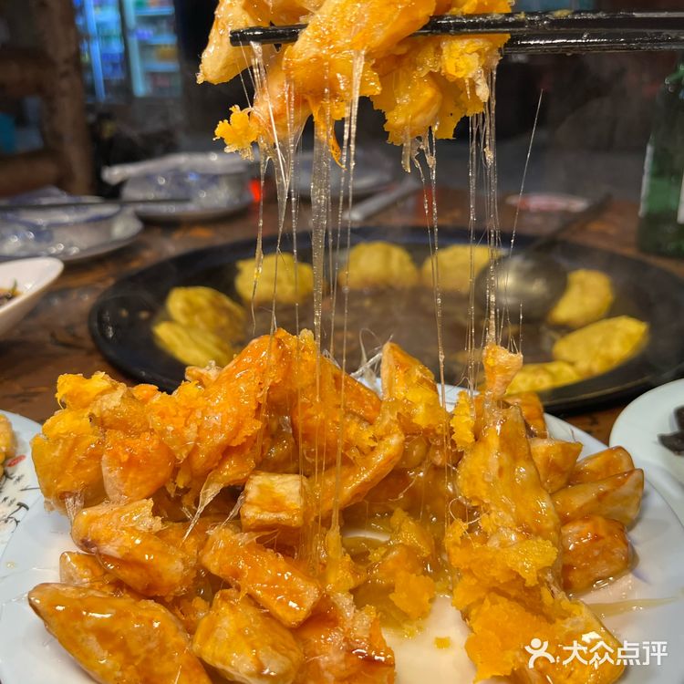 为了吃这家东北菜，坐穿南京地铁
