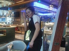 -渔纬港海鲜自助餐厅(湖里万达店)