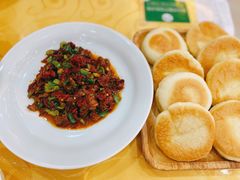 焉耆滚刀肉辣皮子夹馍-新疆巴州金丝特餐厅(大钟寺店)