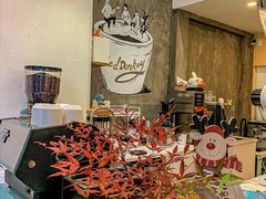 -red donkey coffee