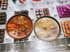 黑巧脆牛奶巧克力冰淇淋-GODIVA(海岸城店)